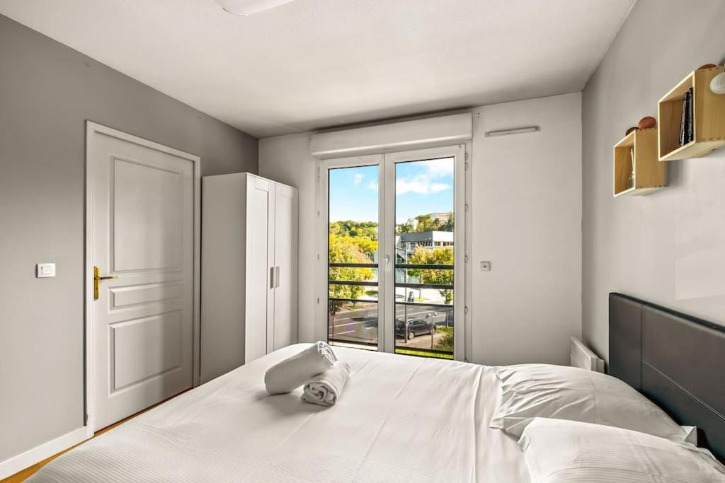 T2 Paisible Vaise, Avec Parking Metro Direct Bellecour Appartement Lyon Buitenkant foto