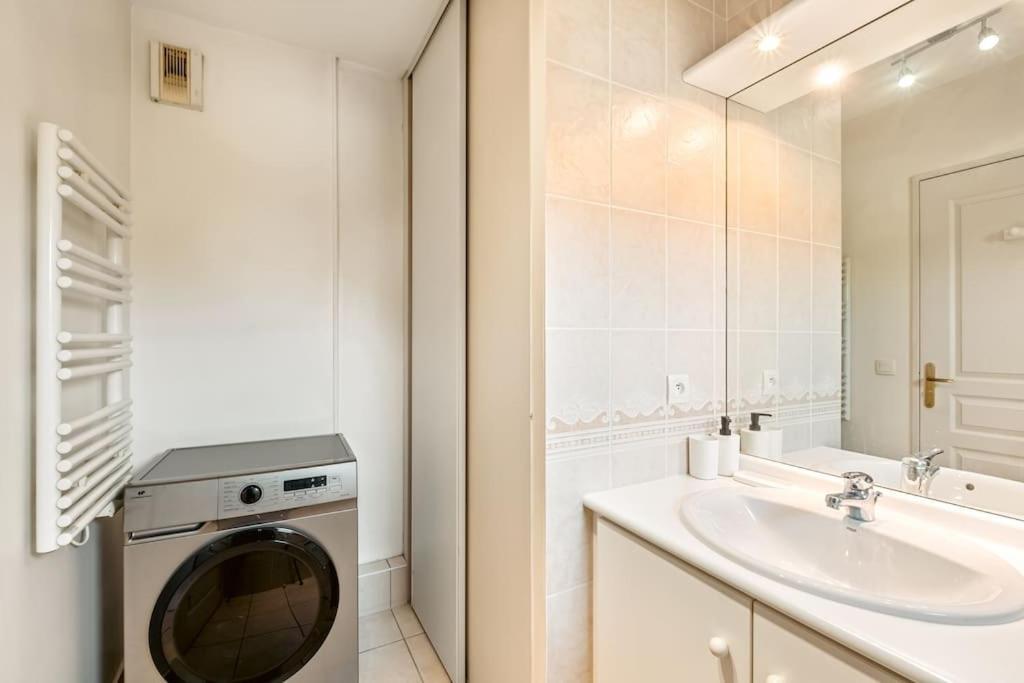 T2 Paisible Vaise, Avec Parking Metro Direct Bellecour Appartement Lyon Buitenkant foto