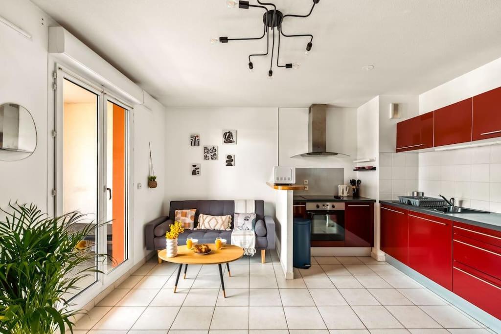 T2 Paisible Vaise, Avec Parking Metro Direct Bellecour Appartement Lyon Buitenkant foto